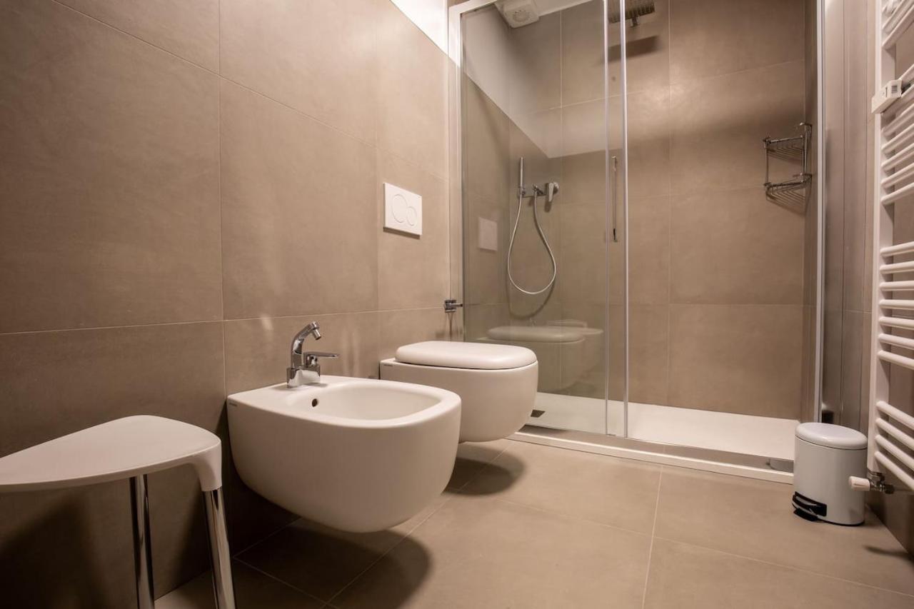 Barbaresco - Wine Loft Apartment Turin Bagian luar foto