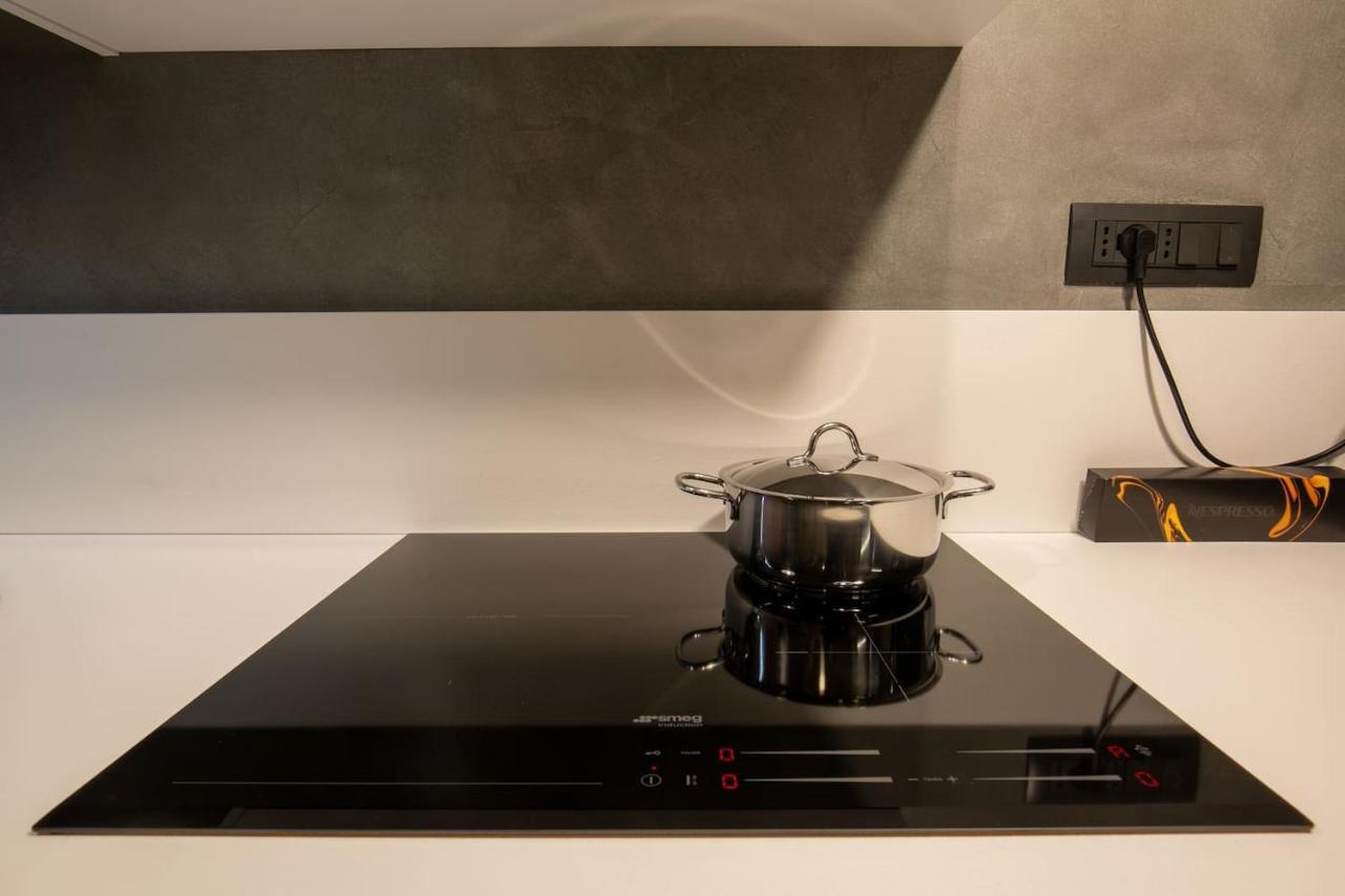 Barbaresco - Wine Loft Apartment Turin Bagian luar foto