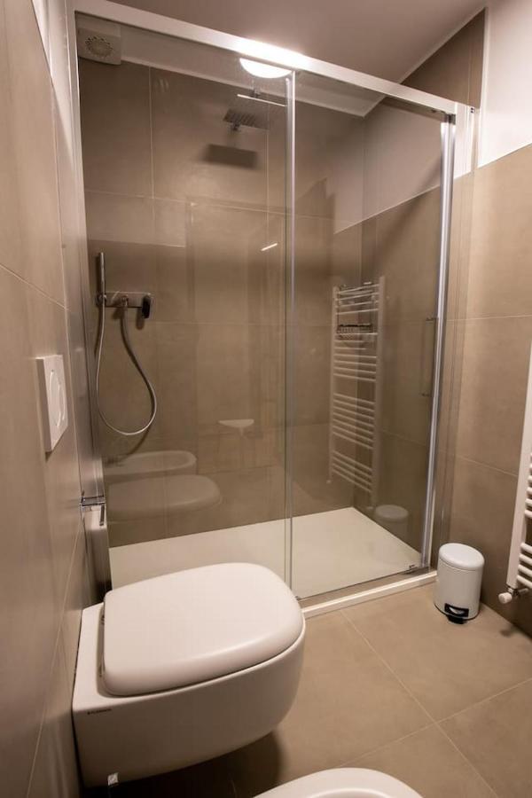 Barbaresco - Wine Loft Apartment Turin Bagian luar foto